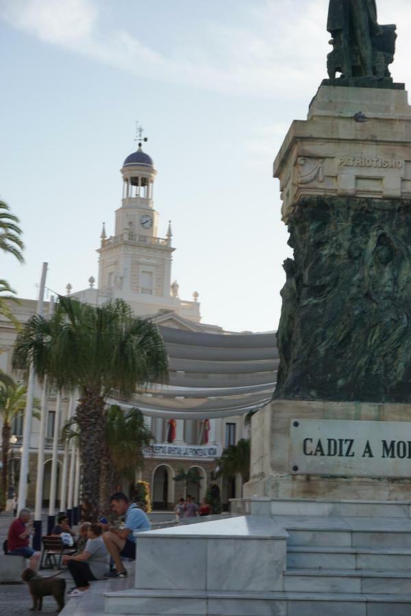 Apartamento Calle Nueva Cadiz Luaran gambar